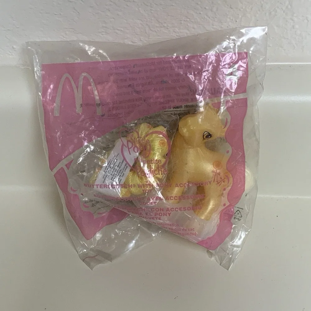 NEW 2005 McDonalds Happy Meal Toy My Little Pony Butterscotch #4 - SEALED